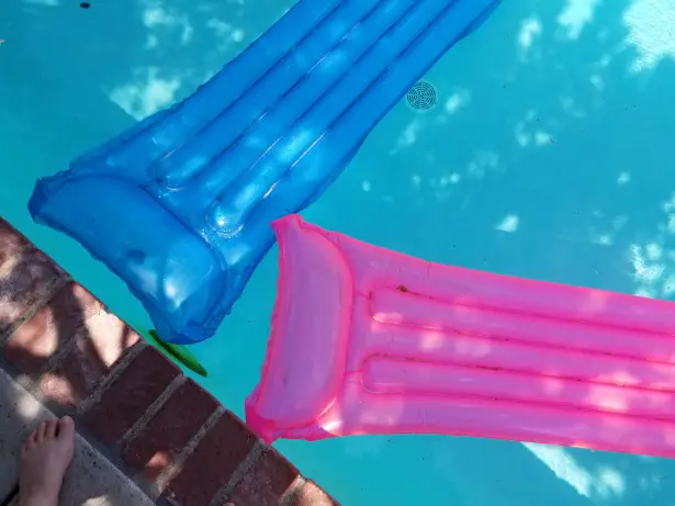 Swimming Pool Rafts