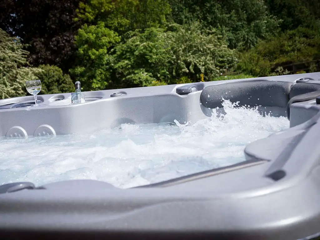 Jacuzzi With Jets