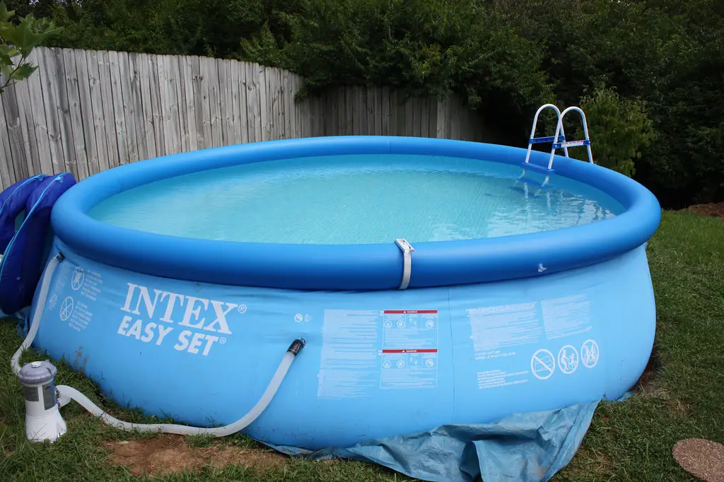 Intex Swimming Pool