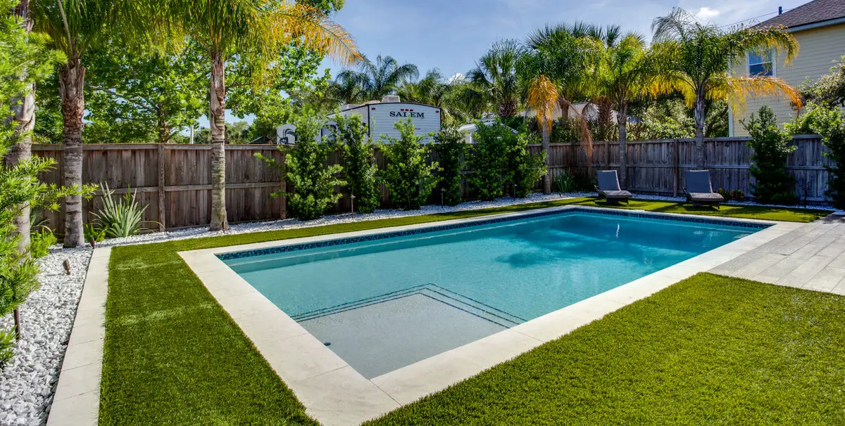 Do Inground Pools Have Liners? [Inground Pool Faqs & Liner Info]