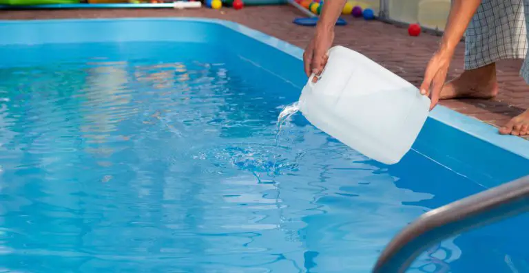 How To Use Flocculant In A Swimming Pool
