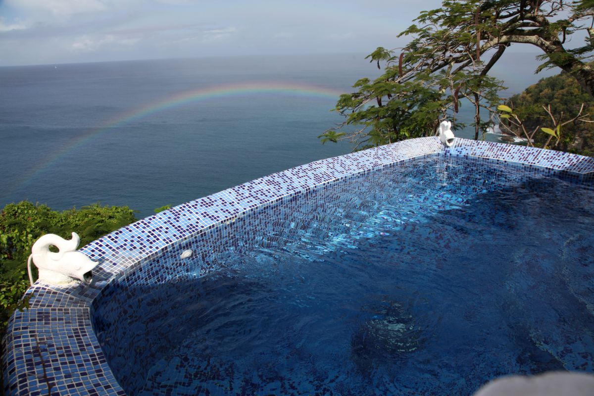 What Are The Advantages Of Buying A Pre Owned Plunge Pool