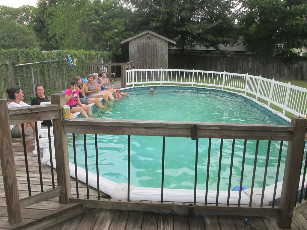 Above Ground Swimming Pool With Deck